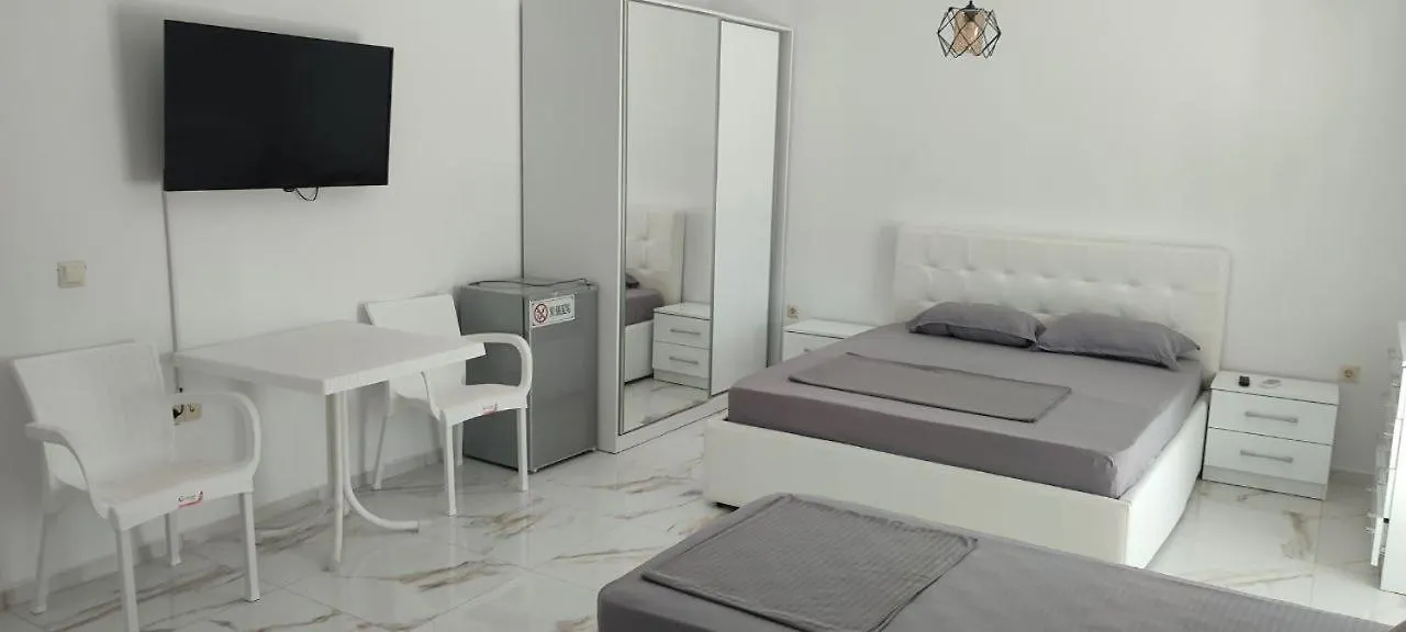 Golem Apartment Albânia