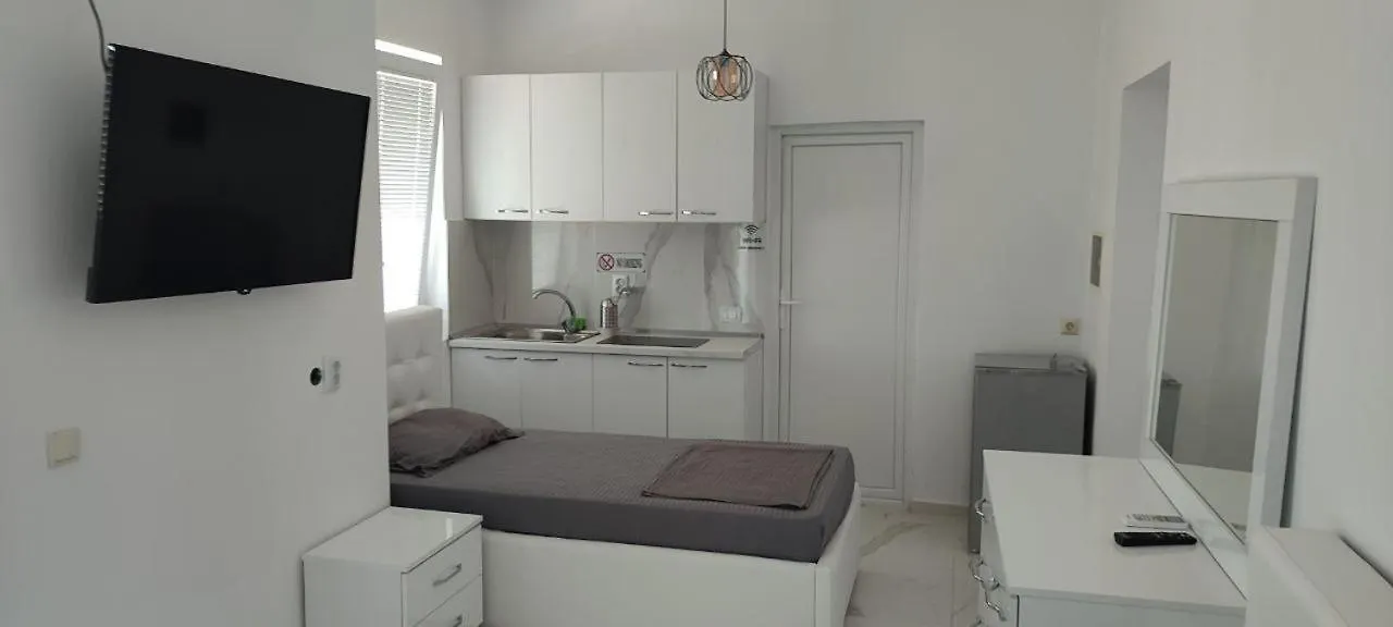 Golem Apartment  Golem (Tirana)
